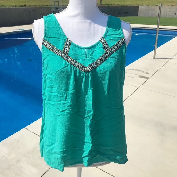 Maurices Embroidered Blouse - Picture 1 of 5